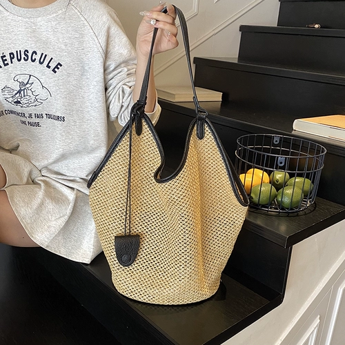 Брендовая летняя универсальная соломенная вместительная и большая плетеная сумка на одно плечо для отдыха