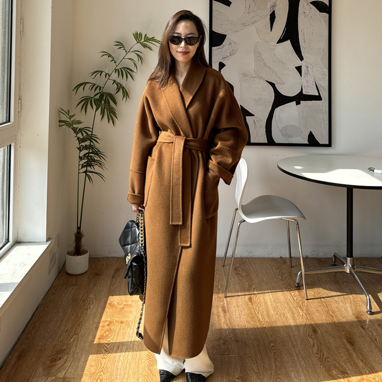 2025 Autumn New High-End Caramel Color Notch Lapel Double-Sided Wool Coat Long Bathrobe Style Woolen Coat with Belt