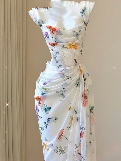 Gentle Style, Unique and Distinctive French-Style Spaghetti Strap Dress That Accentuates the Figure, Sexy Party Dress, Morning Gown, Light Wedding Dress