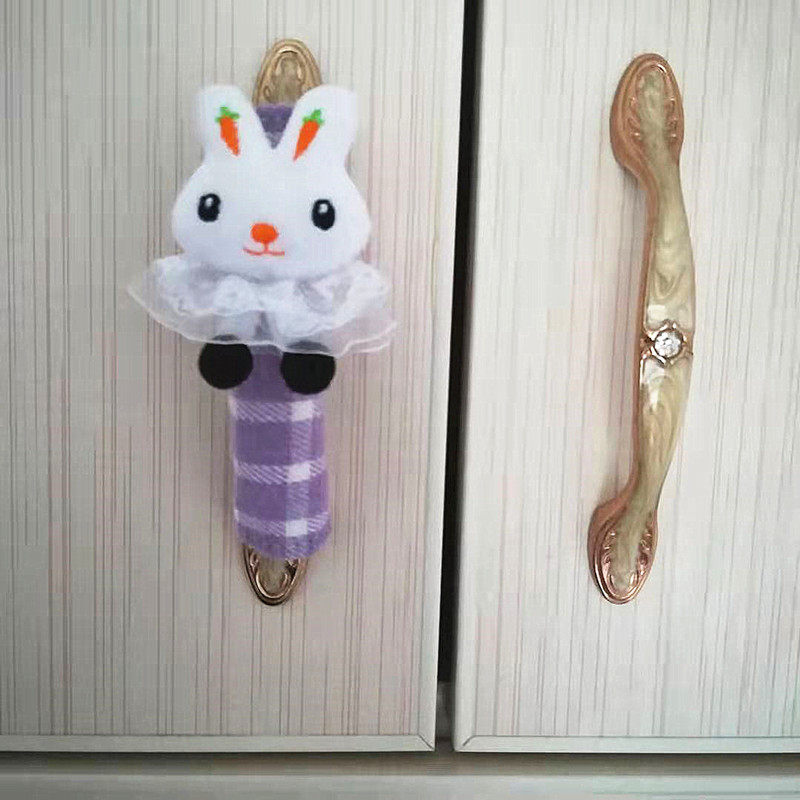 Cabinet door handle cover Anti-bumper protective sleeve plush jacquard fresh cartoon cushion drawer handle cover warm and antistatic