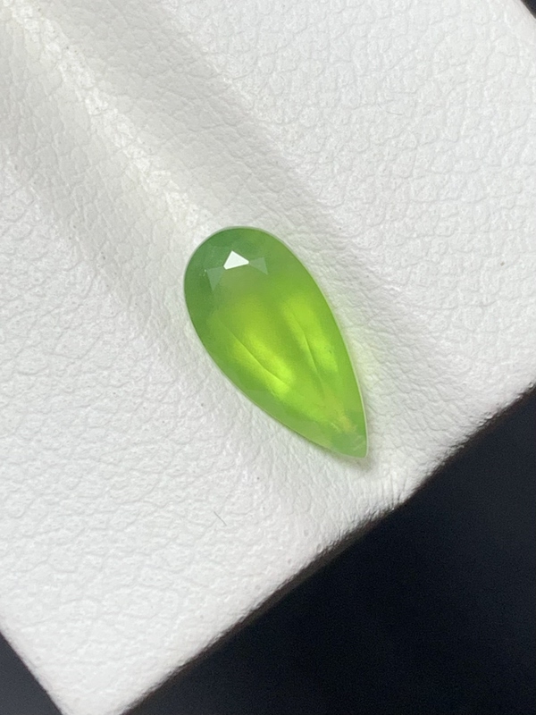 High-Quality Natural Untreated Brazilian Green Opal Cabochon Faceted Neon Green Rare Gemstone