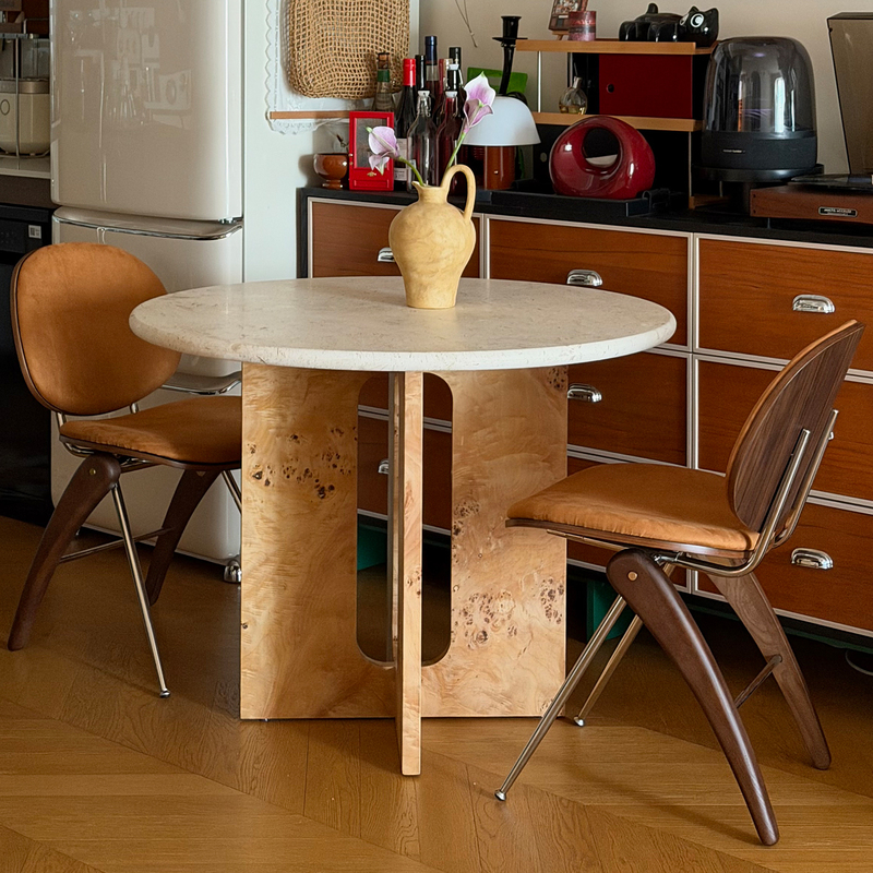 Spring House Vintage-Style Travertine Stone Round Dining Table, Wabi-Sabi Style High-End Home Dining Table and Chair Set for Small Apartments, Round Table Spring House Vintage-Style Travertine Stone Round Dining Table, Wabi-Sabi Style High-End Home Dining Table and Chair Set for Small Apartments, Round Table