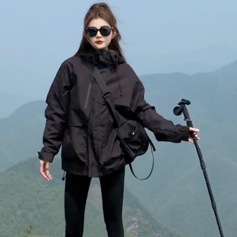 レディース ブラックジャケット 2025年春秋新作 ゆったり フード付き ワークウェア 薄手ジャケット カジュアル スモールトップス