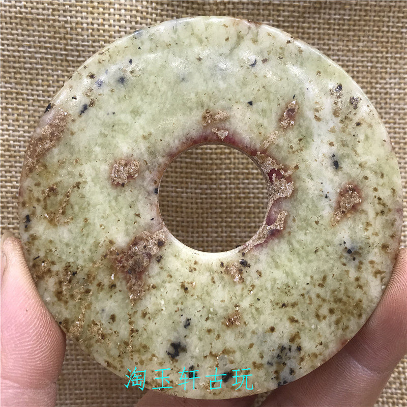 Antique jade collection Xiuyu ancient safety buckle jade handle piece jade antique old pendant pendant old object ornament