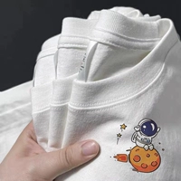 (Ракетный космонавт) Белый