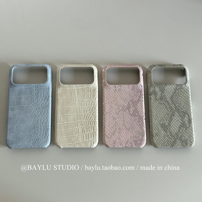 Niche Instagram-Style Vintage Light Blue Crocodile Pattern Case for Apple 18 Pro Max, iPhone 17 Pro Max Leather Case, New 16 Pro Model, 14 Half-Cover, 15 Hard Case, Air Shockproof, 13/12 Protective Cover