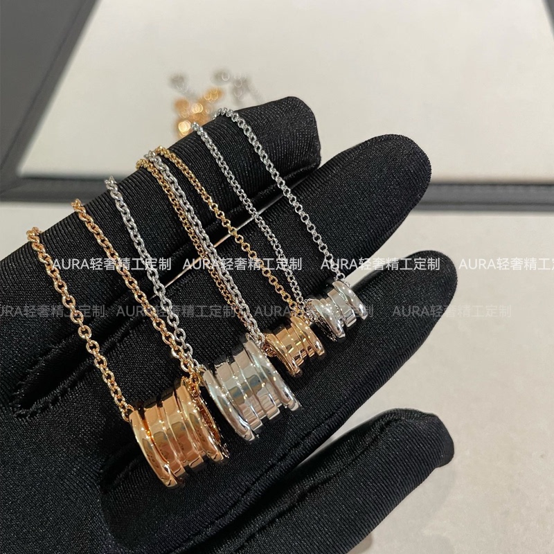Small Spring Necklace, Slim Waist Rose Gold High-End Version Clavicle Chain, Unisex with Diamonds, Rollerball Light Luxury Design Small Spring Necklace, Slim Waist Rose Gold High-End Version Clavicle Chain, Unisex with Diamonds, Rollerball Light Luxury Design