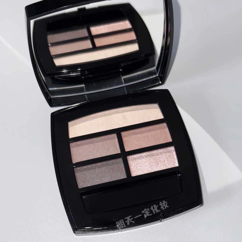 In Stock Chanel Eyeshadow Five-Color Palette Deep Golden Medium Earth Tones
