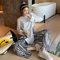 Pregnant Woman Pants New Spring Summer Thin web Red fashion Maine open fork wide leg Pregnant Woman Pituitary loose Conspicuously Slim Drag Pants