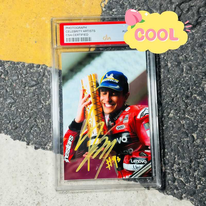 F1 Racer Marc Marquez's Autographed Photo 3inch Official Authentic Signature Card Gift