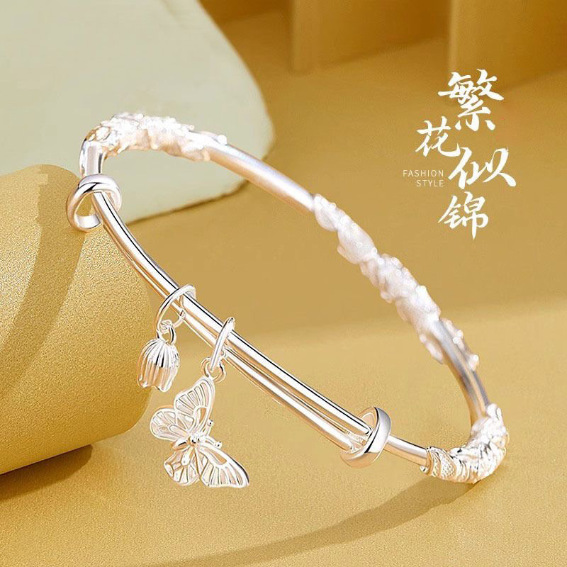 Blooming Flowers Solid Push-Pull Bracelet for Women, Butterfly Style, Niche Elegant, Accessible Luxury, High-End Sense, Adjustable Bracelet, Versatile Blooming Flowers Solid Push-Pull Bracelet for Women, Butterfly Style, Niche Elegant, Accessible Luxury, High-End Sense, Adjustable Bracelet, Versatile