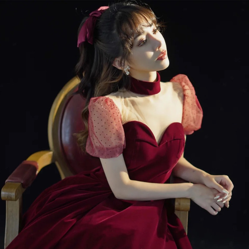 On the run princess toast dress velvet engagement dress 2021 new slim fit bride wedding puff sleeve evening dress
