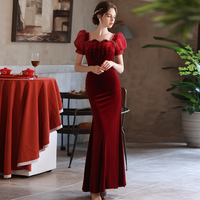 Fishtail toast dress bride slim temperament 2021 new annual meeting host banquet light luxury velvet evening dress