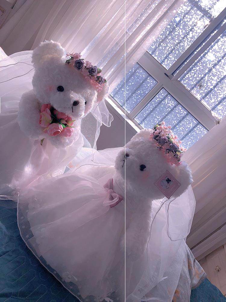 Wedding room press bed doll doll high-end pair of new wedding supplies bed red bear wedding festive couple doll