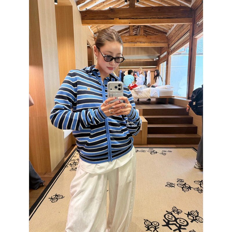 Distinct from the Market/Correct】 Zhan Zhan's Same Style 26 New Model Stickman Retro Striped Knit Cardigan Jacket Hoodie Distinct from the Market/Correct】 Zhan Zhan's Same Style 26 New Model Stickman Retro Striped Knit Cardigan Jacket Hoodie