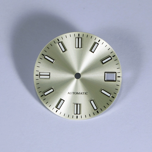 Dial Modified Образец рефракции Цвет Зеленый кварц часов GMT NH35/36/4R36 Seiko Oyster Perpetual MM