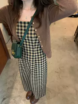 Ren Xiaoyi Lit e mode retro knitted cardigan jacket women's short coat spring and autumn 2021 new little man