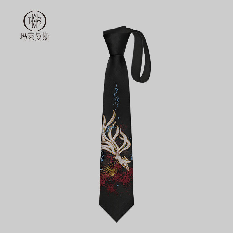 Women's hand-knitted black tie shirt with nine-tailed white fox embroidery, unique design, casual and preppy style.