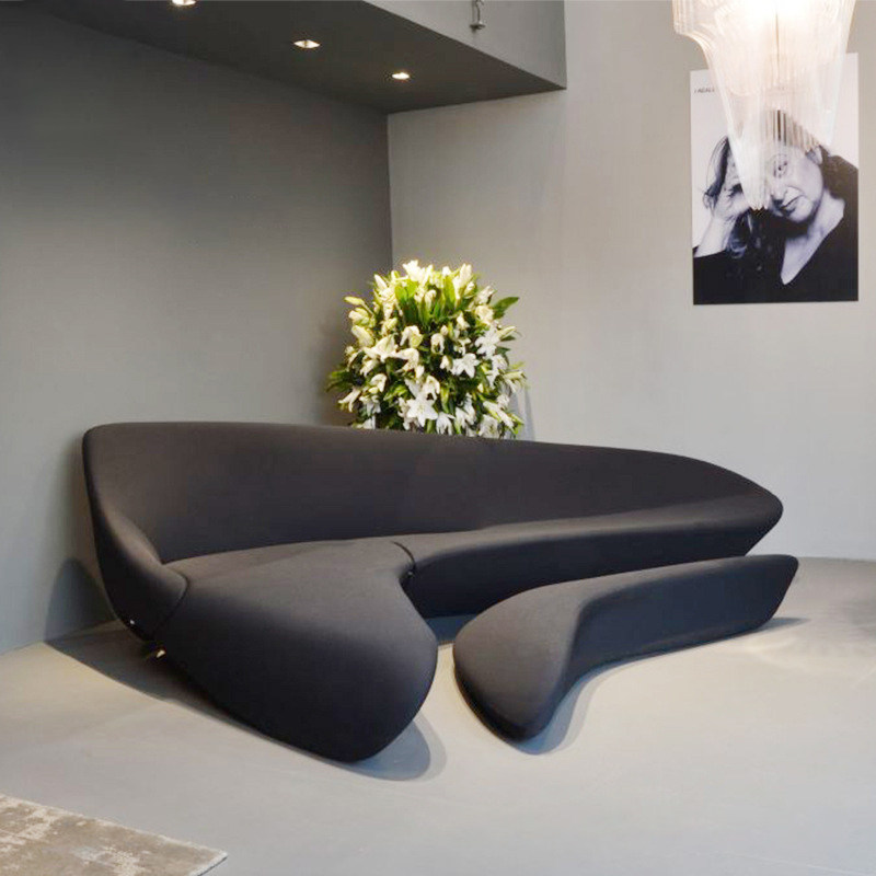 Nordic creative fiberglass hotel lobby sample house display center curved special-shaped reception Zaha designer moon sofa
