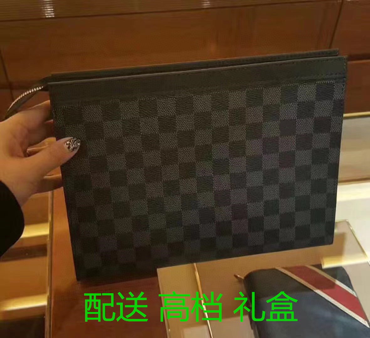 Men's handbags V lvho2022 new business casual cow leather black gaggers with bag washing bag for women's handbag