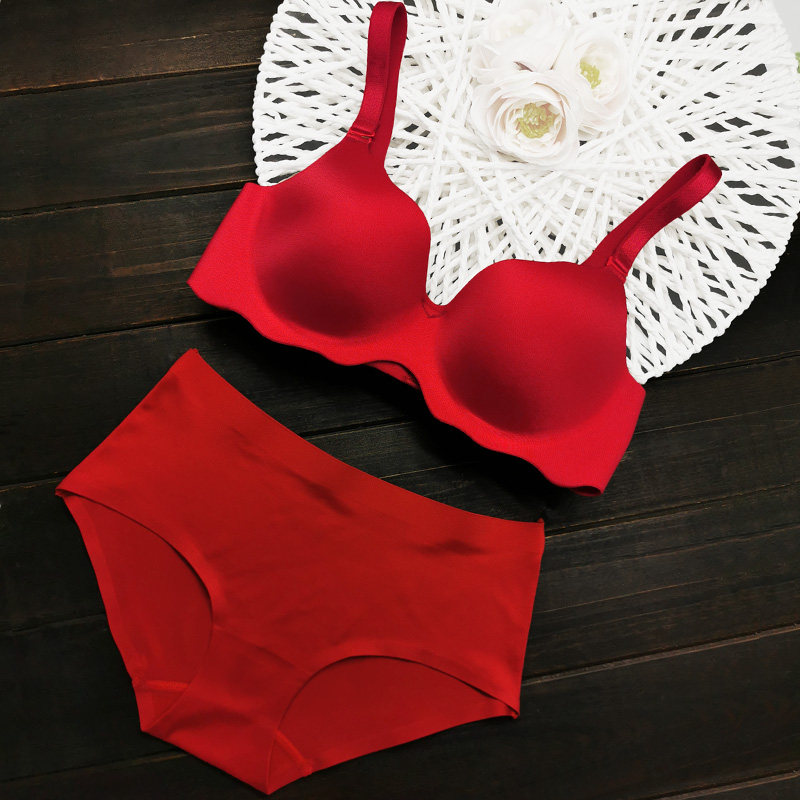 Big red underwear thin suit female wedding bride Benming year bra without steel ring large size seamless bra belongs to cattle