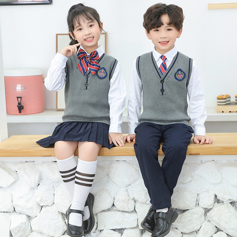 Kindergarten garden clothes boys and girls jk spring and autumn children British school uniforms primary school uniforms autumn and winter vest three sets
