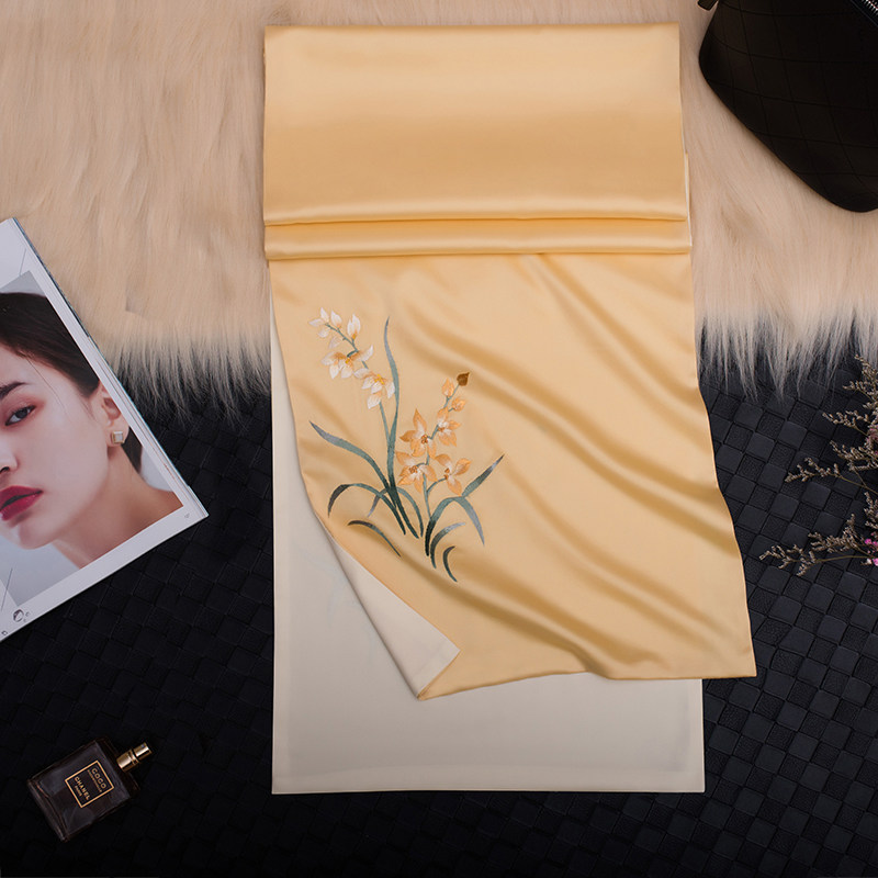 Suzhou silk silk scarf female mother spring and autumn all-match Su embroidered cheongsam catwalk embroidery mulberry silk scarf gift