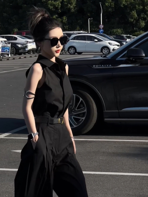 Korean Style Black Polo Collar Sleeveless Vest Shirt for Women, Summer Elegant High-Fashion Shirt, Vintage Slimming Top Korean Style Black Polo Collar Sleeveless Vest Shirt for Women, Summer Elegant High-Fashion Shirt, Vintage Slimming Top