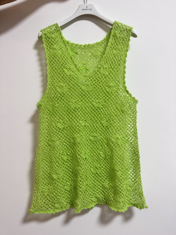 New Summer Style Hollow-Out Crochet Knitted Vest, Loose and Stylish Sleeveless Outerwear Vest
