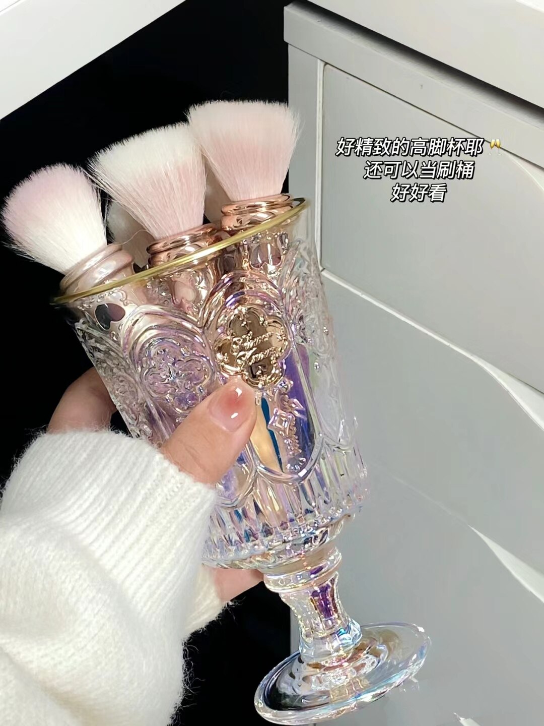 花知晓小天使纯白礼箱allin化妆品彩妆大全套值不值4999？揭秘ALL-IN