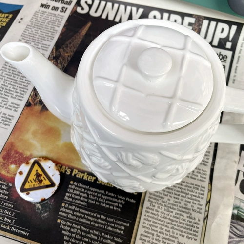 Spot JJ Lin's Tyme Kaws Чюрель