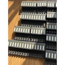 A batch of TURCK modules including the base are in very new condition and have good functions.