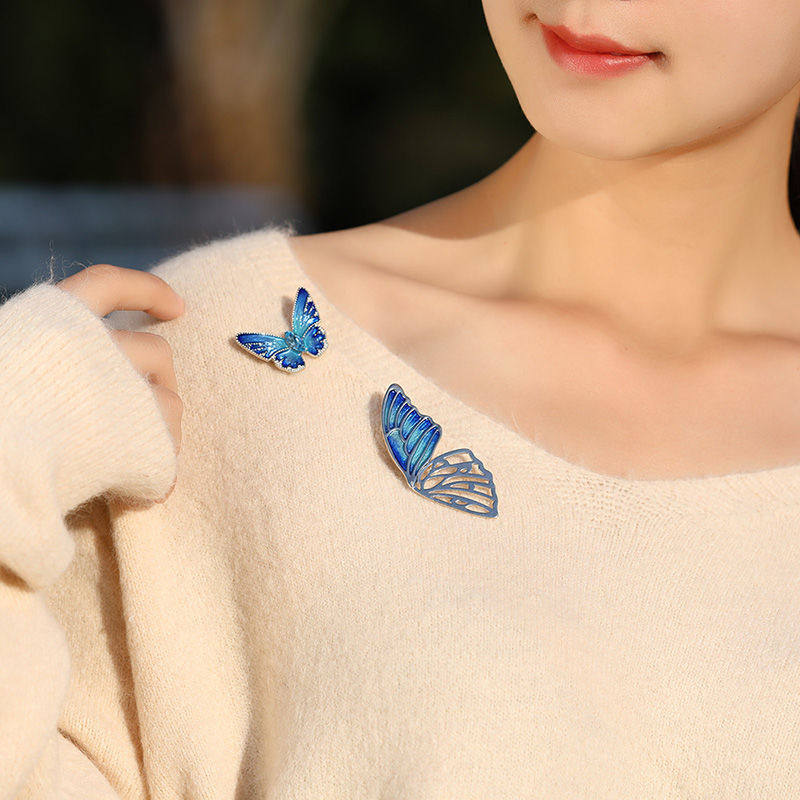 Western style enamel butterfly brooch simple retro Chinese style temperament corsage brooch dress coat accessories women