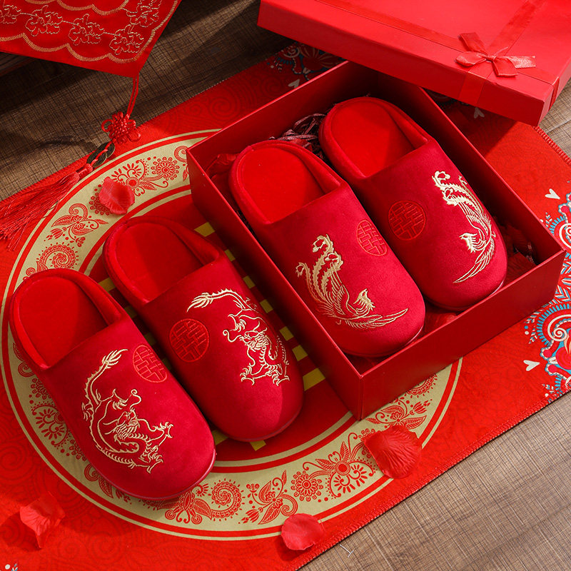 Wedding slippers festive red pair of European-style couple newlywed dowry high-end bride wedding cotton slippers winter