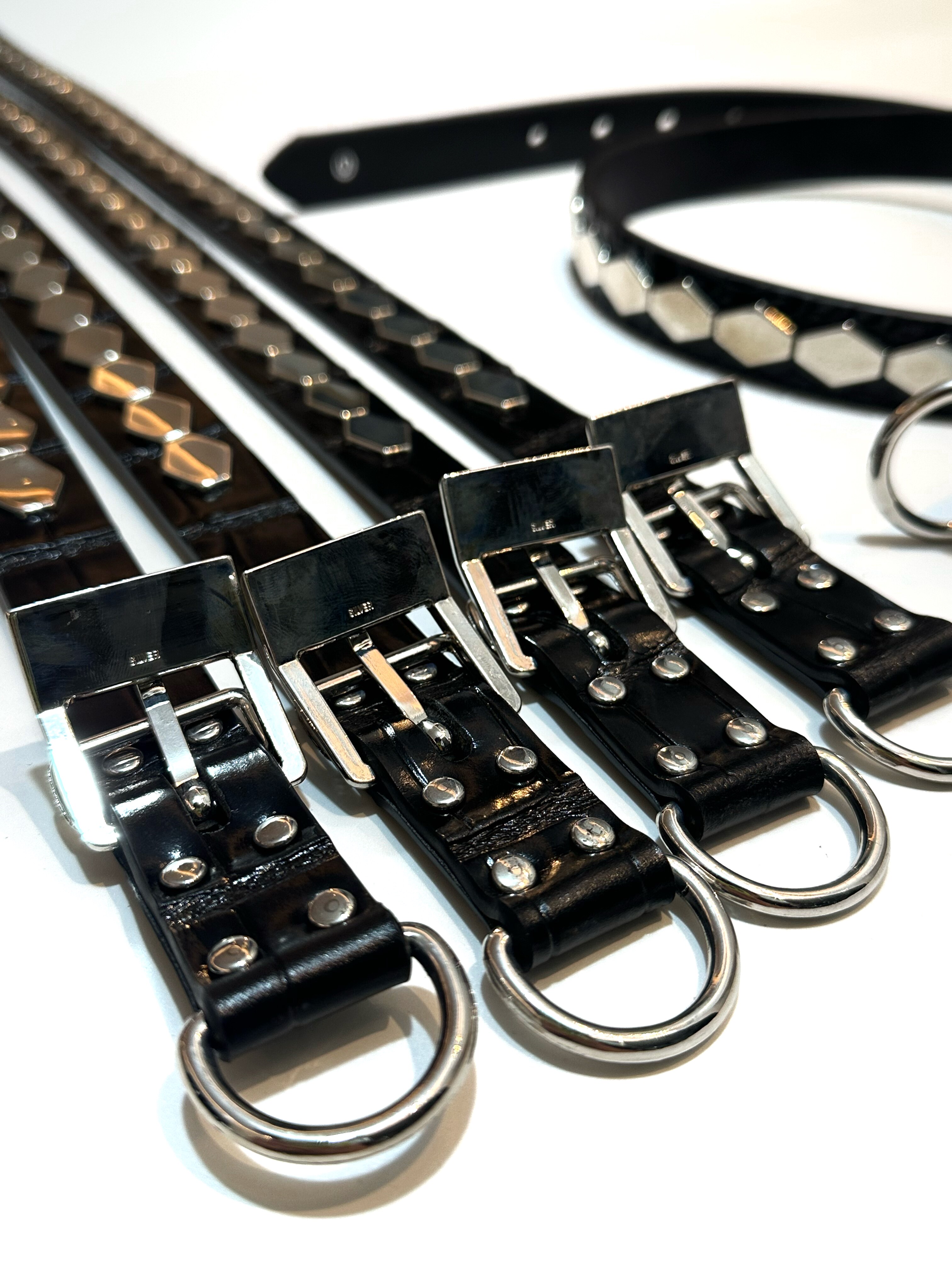 Undercover 06aw affa archive limited edition scale belt: a perfect