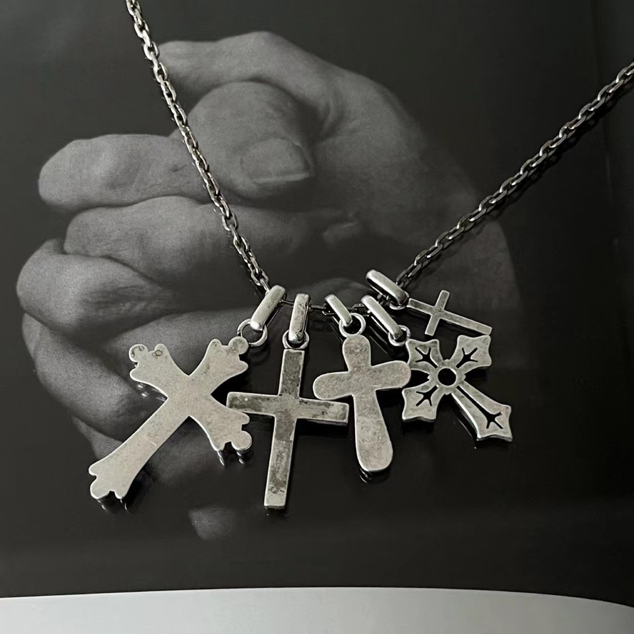 Undercover x trash joint five-cross sterling silver necklace: a Undercover x trash joint five-cross sterling silver necklace: a