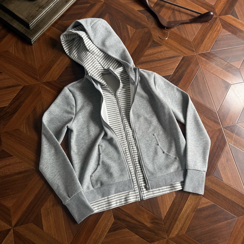 Dawnverse'Rebel Punk' Fake Two-Piece Striped Studded Pocket Hooded Zip-Up Sweatshirt Cardigan Slim