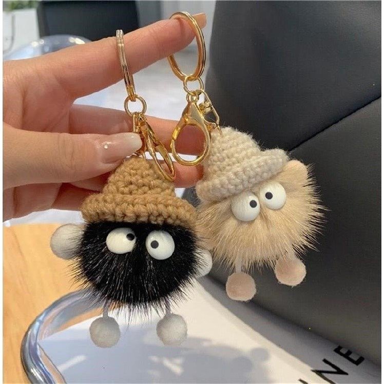 Car keychain plush lady goddess backpack mobile phone charm jewelry chain cute cartoon cute gift briquettes