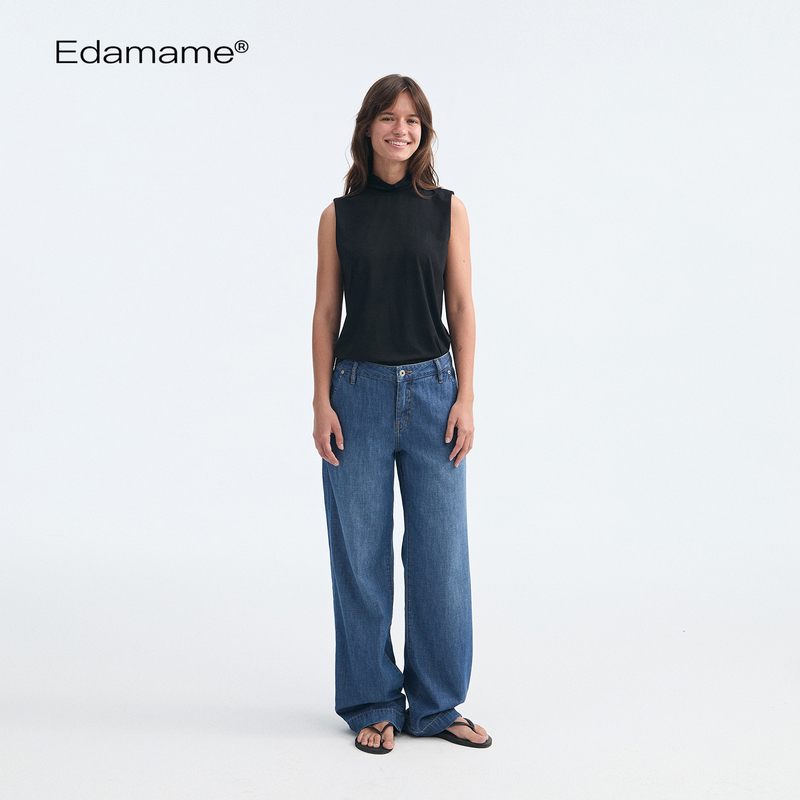 Emm「Wellness*」Classic Barely-There Feel Slightly Loose Layered Half-Turtleneck Sleeveless Vest Emm「Wellness*」Classic Barely-There Feel Slightly Loose Layered Half-Turtleneck Sleeveless Vest