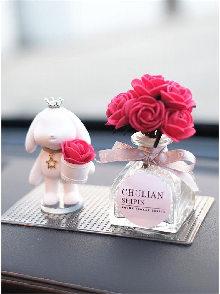 Car Pendulum UPSCALE ON-BOARD CUTE LITTLE COVETS IN THE CAR MIDDLE CONTROL BENCH AROMA LAVENDER PERSISTENT FAINT SCENT MESH RED GODDESS DEPOSIT