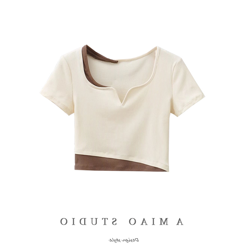 Designed with a Fake Two-Piece Color-Blocked Short-Sleeve Slim-Fit T-Shirt, a New Summer Style for Women, Fashionable and Versatile Short Crop Top for Women Designed with a Fake Two-Piece Color-Blocked Short-Sleeve Slim-Fit T-Shirt, a New Summer Style for Women, Fashionable and Versatile Short Crop Top for Women