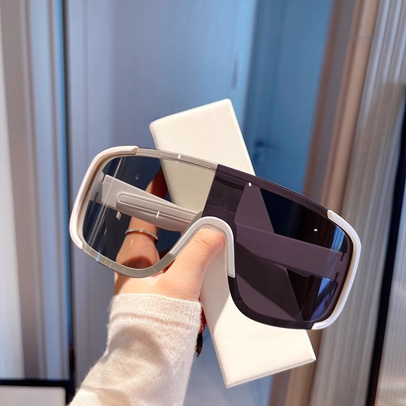Kellen Dany France [Designer] Color-Changing Windproof Polarized Sunglasses for Women, Large Frame Sunglasses for Men