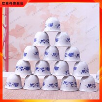 The little goblet of wine for the worship of the ancestors of the Euya is dedicated to the old fashioned drinking of the Buddha and the antique little wine washed by the old.