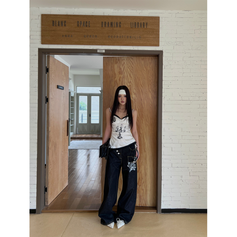 Hytemoly Irregular Asymmetrical Placket Printed Patch Pocket Adjustable Waistband Low-Rise Straight Loose Jeans for Women