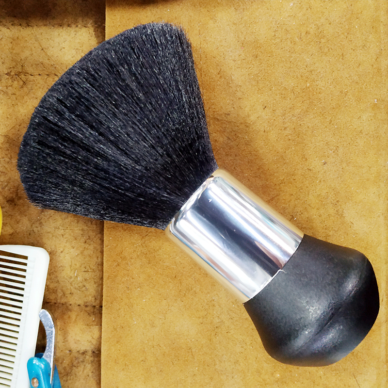 Hairdresser professional with brush hairdressing fiber soft hair brush sweep hair cleaning brush broken hair brush family hairdressing shaving