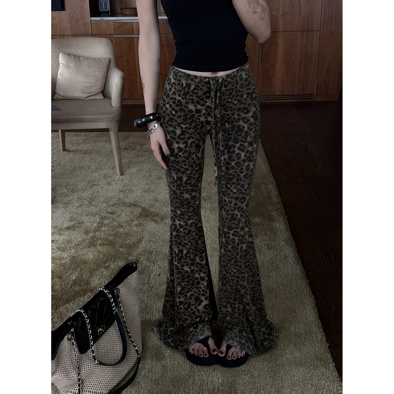 Stylmw Jingzi American Retro Leopard Print Casual Pants for Women, New High-End Unique Flared Pants with a Slimming Design