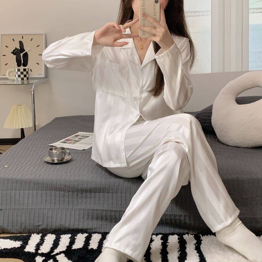 New long sleeves long pants pyjamas women's spring and autumn slim minimalist casual striped silk family clothes two-piece suit-Taobao