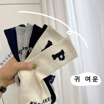 Socks female Korean version of the middle tube ins tide wild letter P sports break stockings couple socks autumn and winter warm Japanese series