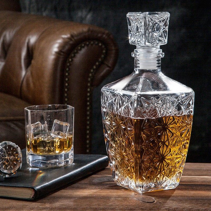 Wine wake glass thickens creative seal red wine bottle household retro crystal glass transparent memory