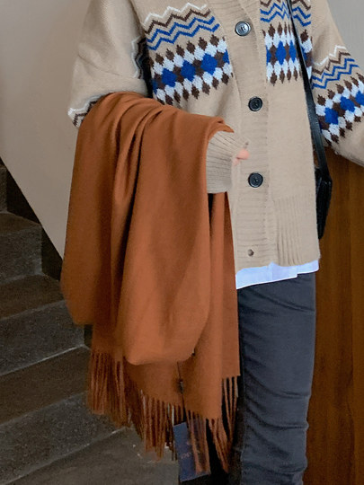 Blue scarf women's winter warm long thickened shawl high-end scarf 2025 new Korean version versatile
